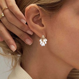 Allereya Vintage Grape Pearl Earrings Tiny Pearl Drop Earrings Gold Cluster Pearl Stud Earrings Boho Pearl Cluster Earrings Jewelry for Women and Girls