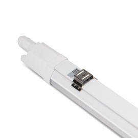 Bright Source Integrated LED Single Slimline IP65 Waterproof Luminaire Batten Fitting, 4ft (1218.5mm), 18W, 1800lm, 4000K Cool White, Polycarbonate, Easy Installation