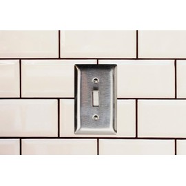 Legrand-Pass & Seymour CSB20AC2WCC6 20-Amp 120-volt/277 Voltage Alternating Current Back and Side Wire Commercial Double Pole Switch, White