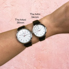 Wristology Numbers Womens Nurse Watch in Rose Gold - Interchangeable Black Silicone Band Watch for Nurses Large Easy Read Analog Watch with Second Hand for Women, Men, Nurses, Teachers, SWR003