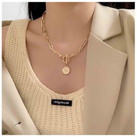 Yheakne Punk Layered Toggle Necklace Choker Gold Paperclip Chain Necklace Toggle Bar Clasp Necklace Vintage Coin Disc Pendant Necklace Chain Jewelry for Women and Girls Gift