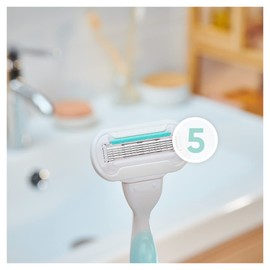 Gillette Venus Deluxe Smooth Sensitive Women's Razor Blades, 4 Replacement Blades for Women's Razors with 5 Blades