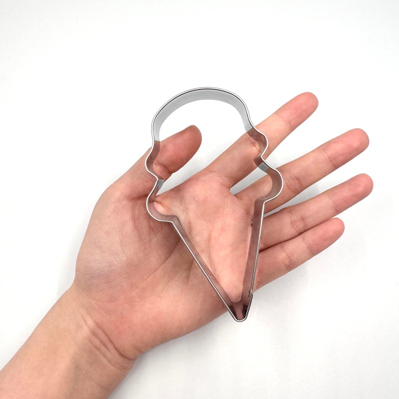 LILIAO Ice Cream Cone Cookie Cutter (Two Scoop)