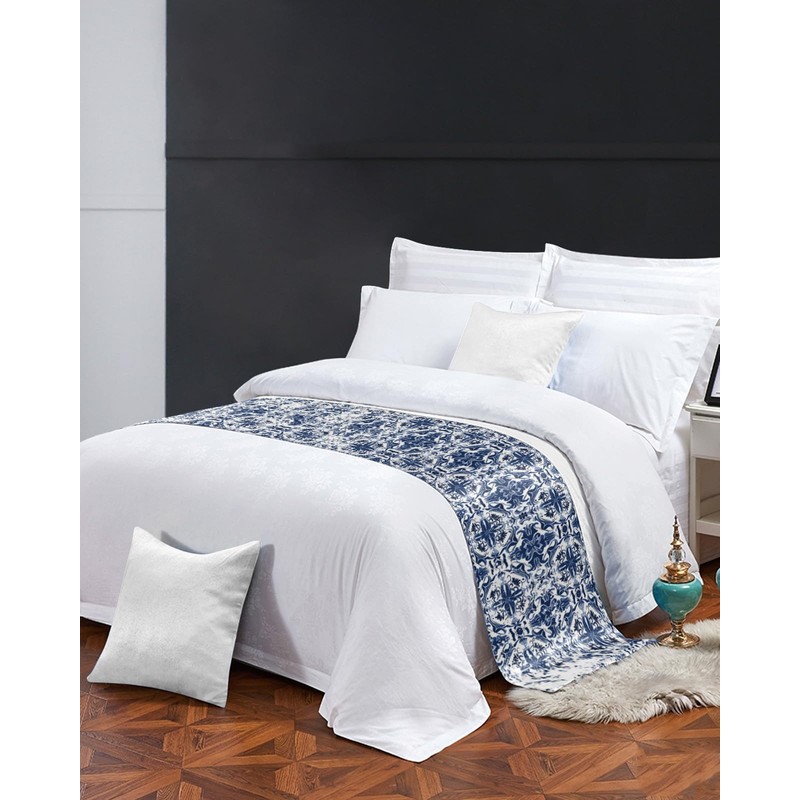 Ldtrchee Bed Runner for Queen Size Bed, Navy Blue Boho