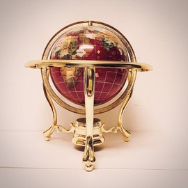 Unique Art Since 1996 10-Inch Tall Table Top Pink Pearl Swirl Ocean Gemstone World Globe with Gold Tripod Stand (PINK PEARL)