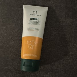 The Body Shop Vitamin C Overnight Glow Revealing Face Mask Full Size 3.3oz 100ml