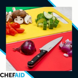 Chef Aid Green Poly Chopping Board, Multipurpose Anti-Slip Surface, Easy Clean and Dishwasher Safe with Handle, 30 x 25cm, Other Colour Options Available