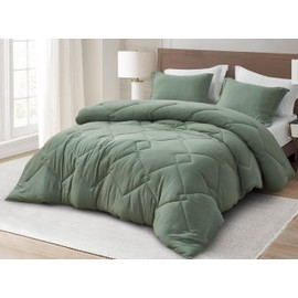 Chezmoi Collection Logan Sage Green Comforter Set Oversized King Size 3-Piece Soft Lightweight Stone-Washed Microfiber Comforter Set for All Season (1 Comforter 118x98, 2 Shams)