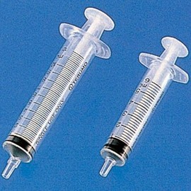 テルモシリンジ 針無 10mL SS-10SZ　100本入り