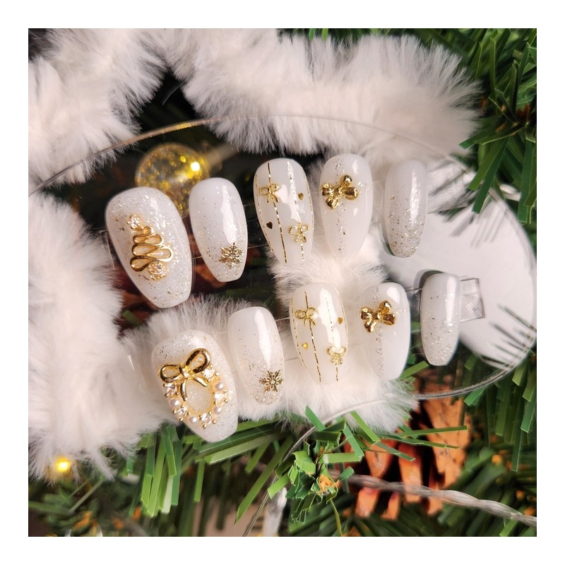 White Gold Christmas Nail Tips - Coffin / 화이트 골드
