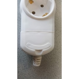 Kopp 120301007, Ciabatta MULTIPRESA A 3 WAY, Without Power Cable