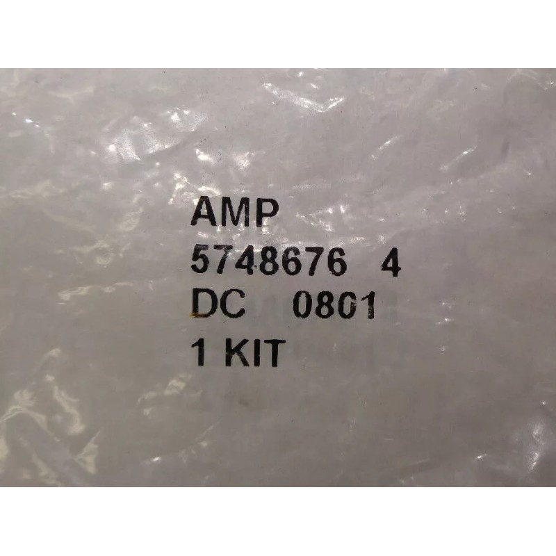 AMP AIRCRAFT SHEILDED CABLE CLAMPS KIT 5748676-4 BY AMP NEW