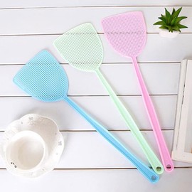 Bibabala 3pcs Summer Camping Fly Swatter Flexible for Yard Home,Long Handle Swatter for Indoor and Outdoor(Color Random)