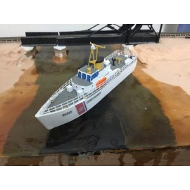 "Handmade" N scale U.S. Coast Guard 95 Foot Cutter ship boat unpainted w decals military