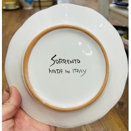 VIETRI Sorrento Lemon Pattern 8 Inch Plate Made/Painted by hand-Italy