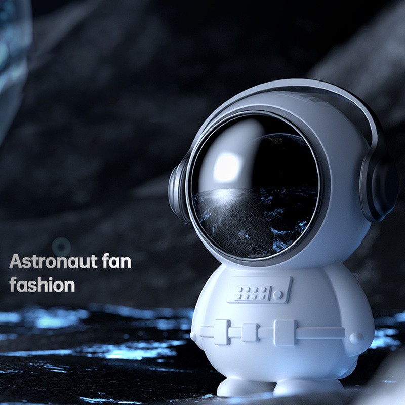 Portable Fan Spaceman Shaped 2 Speeds USB Rechargeable Mini Neck