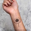 4 x 'Daisy' Temporary Tattoos - Water Resistant, Skin-Safe, Non-Toxic