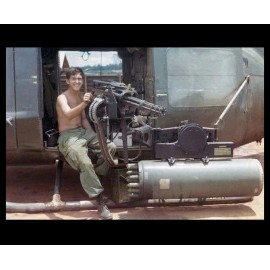 Vietnam War US Army Door Gunner PHOTO Huey Hog UH-1C Helicopter Machine Gun