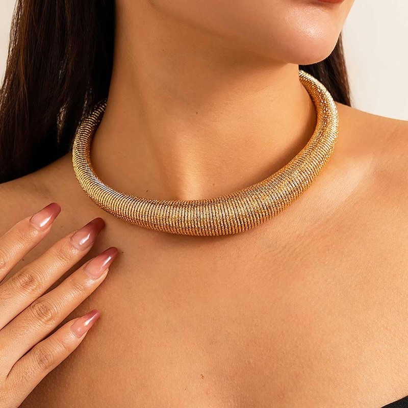 Danshinbow Punk Elasticity Spring Necklace Hollow Hospital Choker Adjustable Necklace,