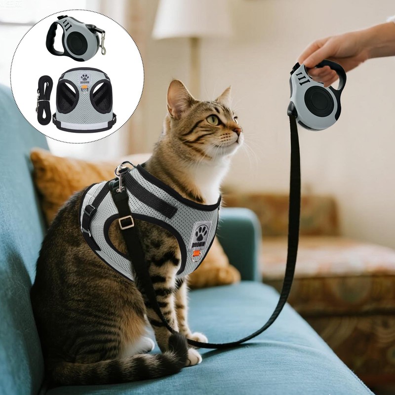 Cat Harness and Lead Set Extendable Retractable Cat Dog Lead