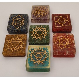 Sharvgun Rectangular Set of 7 Piece Seven Chakra Set (Amethyst, Red Jasper, Jade Green, Lapis Lazuli, Carnelian, Blue Howlite & Yellow Aventurine) Charge Crystal Wicca Reiki Gift