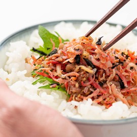 Ume Seafood Furikake Plum Crepe (Crispy Plum Plum Filling, Soft Furika), 3.2 oz (85 g) x 2 Pieces, Small Fish, Seafood, Delicacy, Rice Ball, Crispy Plum Shakit, Shrimp, Hiji, Wakame, Plum Crepe Rice, Crepe and Rice Crepe