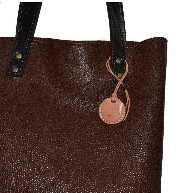 Voodoo Cats Quick Pay Coin Shaped Case, Leather, Cowhide Leather,
