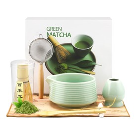 Neulriscn Matcha Set, 8 Pcs Matcha Tea Set with Ceramic Matcha Bowl and Whisk, Bamboo Scoop, Strainer, Tea Towel, Whisk Holder, Matcha Kit for Ceremony, Gift for Beginners and Enthusiasts (Green)