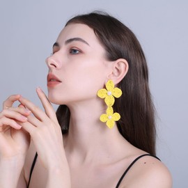 RUOFFETA Raffia Flower Earrings, Raffia Straw Wrapped Flower Drop Dangle Earrings Summer Tropical Beach Jewelry(Yellow A)