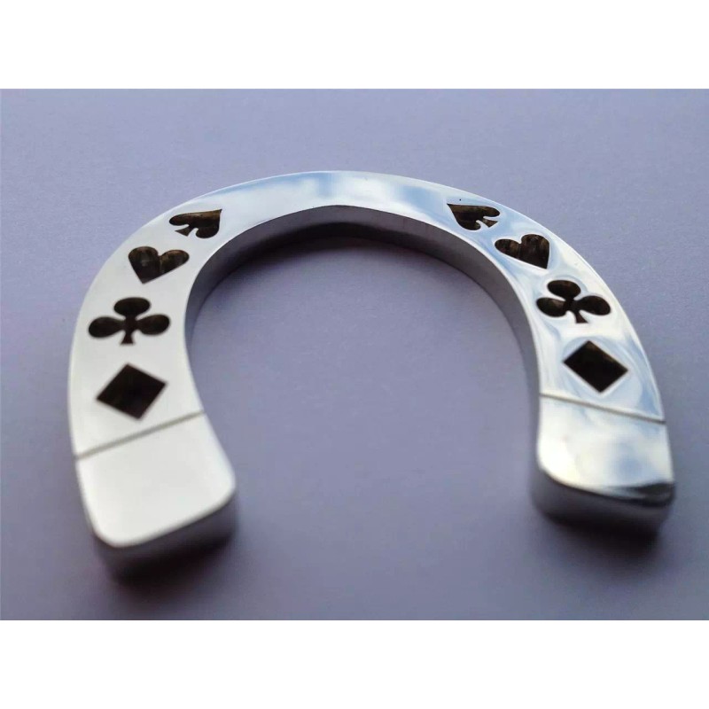 Silver Horseshoe Lucky Suited Heavy Poker Card Guard Hand Protector