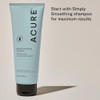 Acure Acondicionador nutritivo que aplaca el frizz, los cabellos sueltos