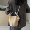 BATLUTI Women's Bucket Shaped Bag, Shoulder Bag, Pouch Included, 2-Way,