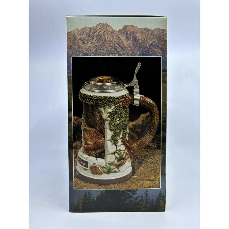 Budweiser Cougar Family Camp Animal Families Series(4/4) Lidded Beer Stein