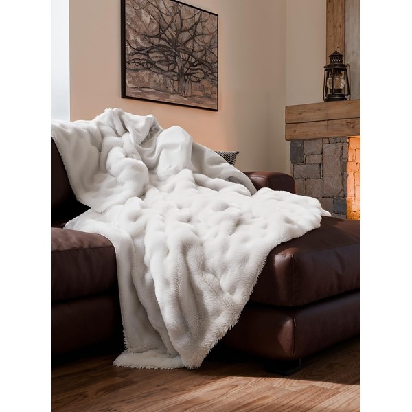 Fluffy Throw Blanket Twin Size - Faux Fur Throw for