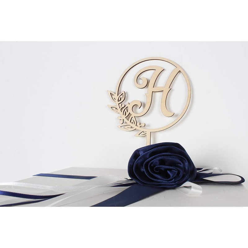 Decoración de madera para tarta con monograma de letra, H,