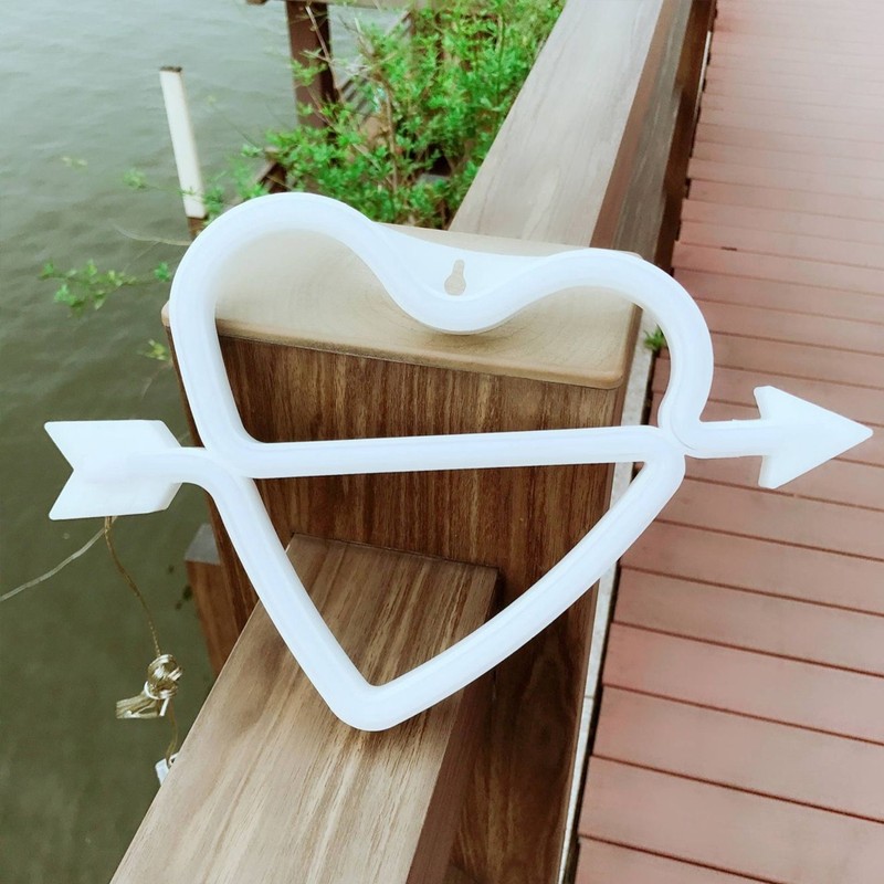 Adorable Heart shape LED Light Decorative Wall Hanging Lamp for