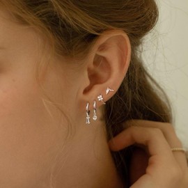 Cuzmly Silver Earrings Set for Women, Dainty Huggie Hoop Earrings 925 Sterling Silver Lightweight Cartilage Earrings Trendy Hypoallergenic Small Multiple Piercing Diamond Earrings Silver Jewelry