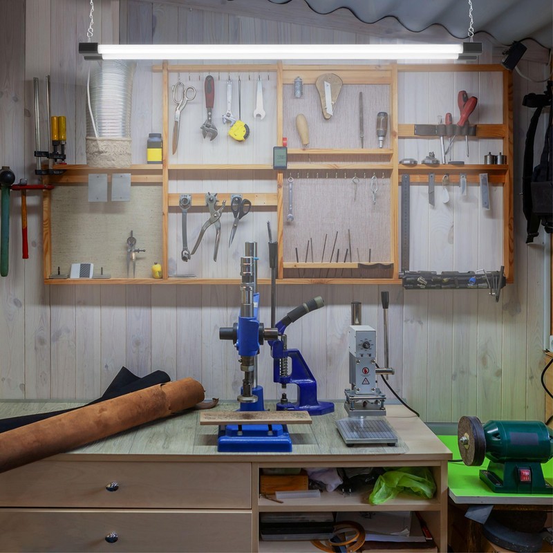 DYMOND 4 FT 40W LED Shop Light Fixture with Inline