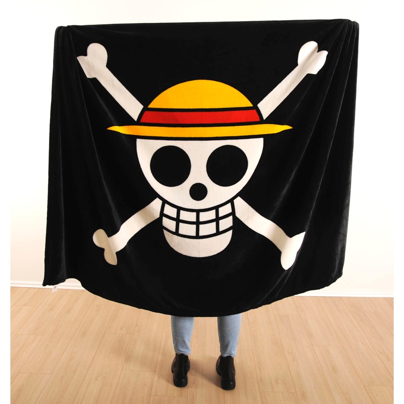Herding Wellsoft Fleece Blanket One Piece Skull Design 150 x