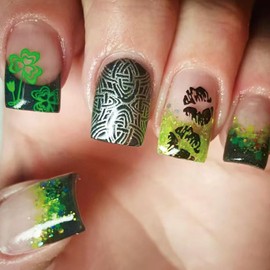 French Tip St Patricks Day Press on Nails Shamrock Fake Nails Short Square Glue on Nails Full Cover Acrylic Artificial Nails Clover False Nails with Designs St. Patrick’s Day Nail Decorations, 24Pcs
