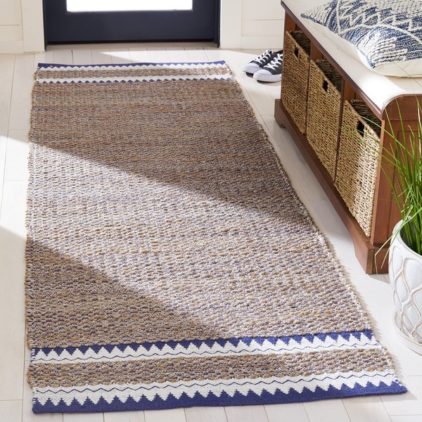 SAFAVIEH Natural Fiber Collection Runner Rug - 2'6" x 8',