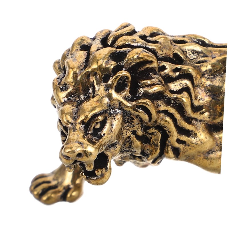 iplusmile Metal Lion Ornament Realistic Lion Figurine for Home Decor