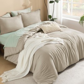 Litanika Comforters Oatmeal Oversized King Size, 3 Pieces Lightweight Solid Bedding Comforter Set, All Season Fluffy Bed Set (120x98In Comforter & 2 Pillowcases)