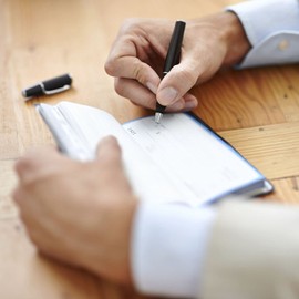 HISCOW Minimalist Checkbook Cover - Full Grain Leather (Pebbled Red)