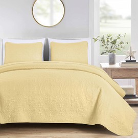 Chezmoi Collection Luca 3-Piece Oversized Bedspread Set, King Size, Soft Yellow - Summer Quilt Lightweight Microfiber Bedspread 118 x 106 - Floral Medallion Pattern Coverlet for All Season