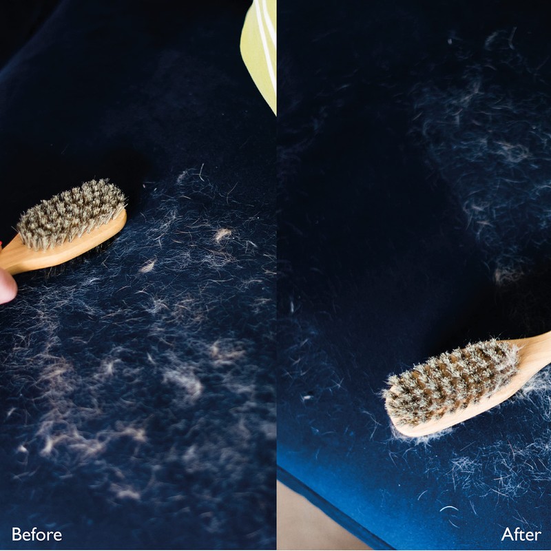 Korbond Double Sided Clothes Brush, Multi-Colour, 5.2 x 5.3 x