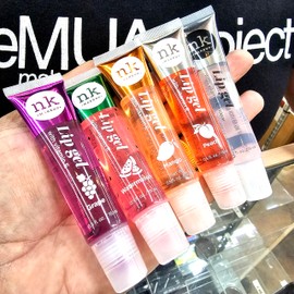 The Make-Up Artist Project 5 Pack Variety Set of Fruity Lip Gels With Viatmin E - Clear, Grape, Peach, Watermelon, and Mango Hydrating Lip Gloss Combination
