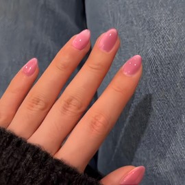 KQueenest Cat Eye Press on Nails Short Oval, 30 Pcs Baby Pink Fake Nails Short Round, Glitter Glass Glue on Nails Almond, Reusable Shiny Chrome False Nails for Women Summer Decoration