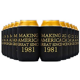 Crisky 40th Birthday Beer Sleeve, 40th Birthday Can Cooler Insulated Covers, 40th Birthday Decorations Black Gold Making Great Since 1981, Neoprene Coolers for Soda, Beer, Can Beverage, 24 Pcs