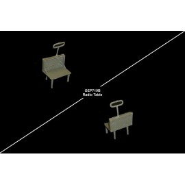 MARX WWII Battleground Playset accessories Radio Table  Cot Recoiless Rifle 54mm - GEP719B Radio Table